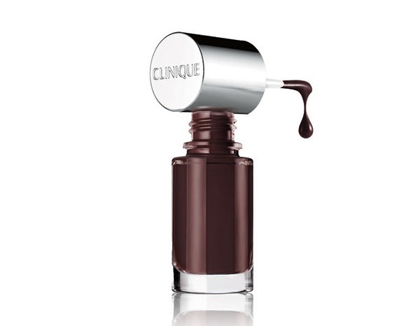 Clinique a Different Nail Enamel in Black Honey