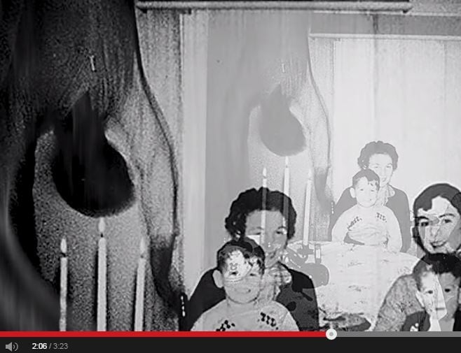 بالفيديو- أغرب 7 صور في التاريخ، وحش وجثة تتدلى وهرم على سطح القمر