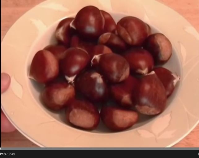 بالفيديو- هذه أسهل طريقة لتقشير الكستناء!