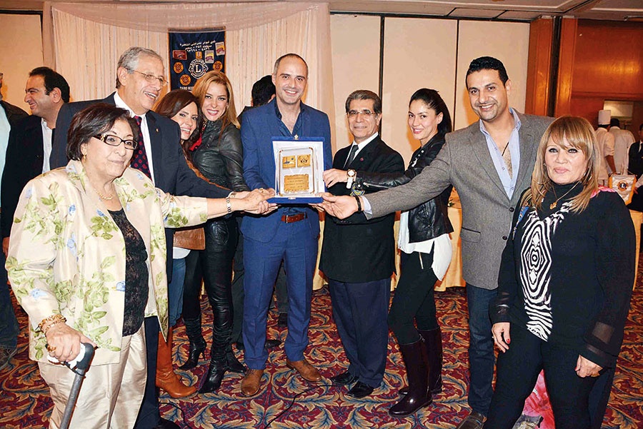 إيمي سمير غانم تغيب عن تكريم «هبة رجل الغراب»