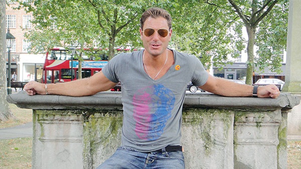 تامر هجرس: البعض يفاجأ عندما يكتشف أنني متدين!