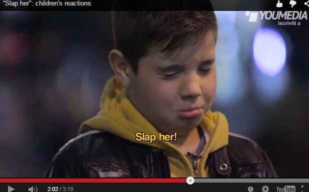 ١١ مليون مشاهدة لفيديو طلب من أطفال صفع فتاة! شاهدوا ردود أفعالهم