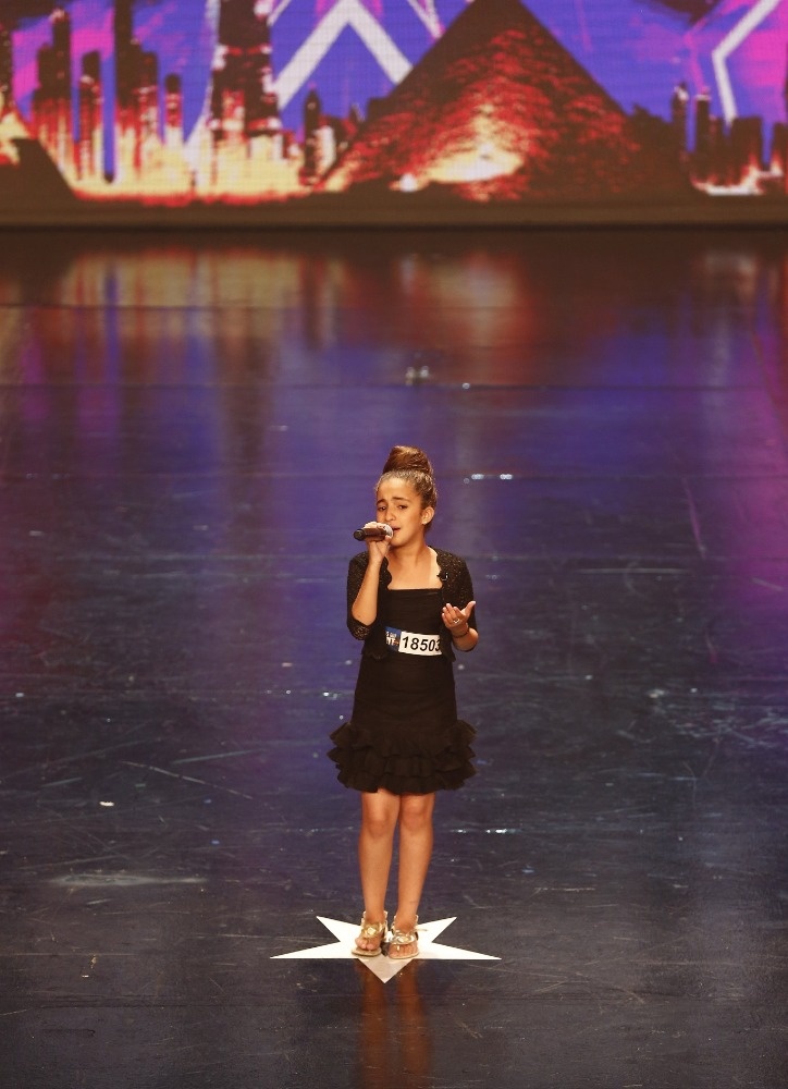 طفلة لبنانية وطفلة مغربية تسرقان قلوب لجنة 