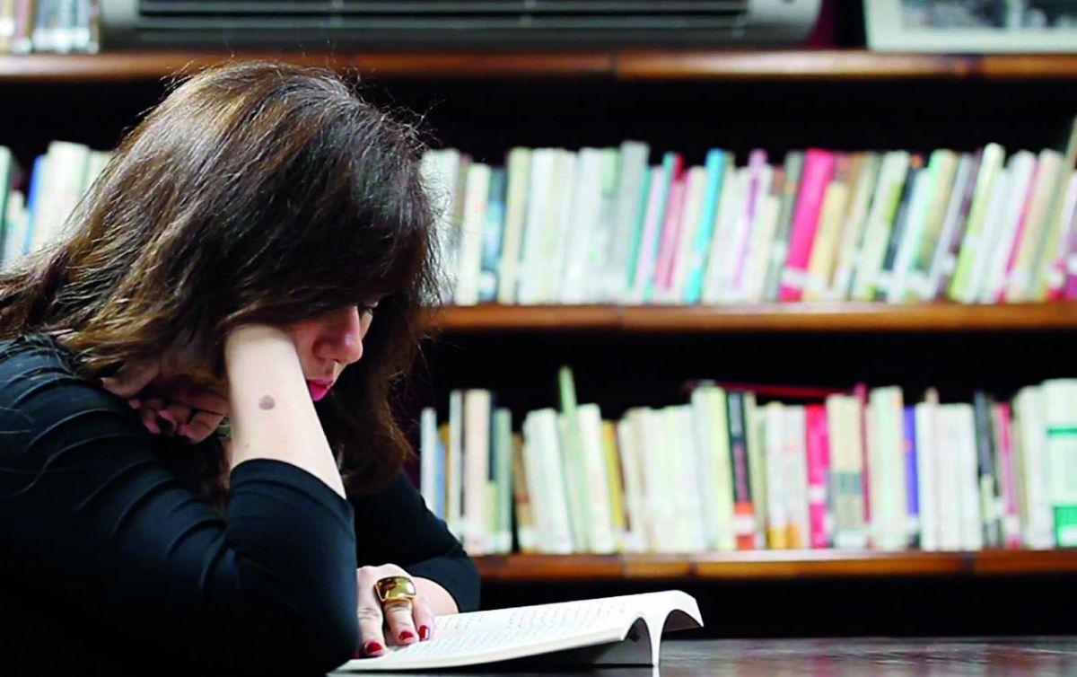 جنى فواز الحسن تكتب «طابق 99» بذاكرة الحرب اللبنانية