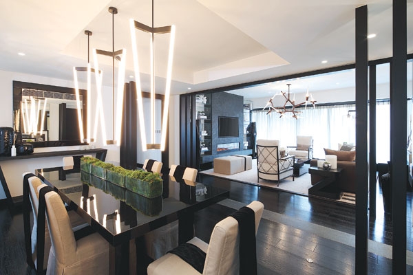 كيلي هوبان في مشروعها الأول في هونغ كونغ