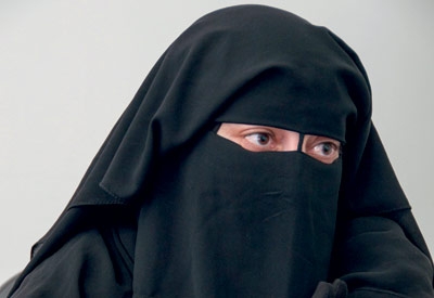 قصَّة زوجة تعرضت للعنف ثمانية عشر عاماً... 