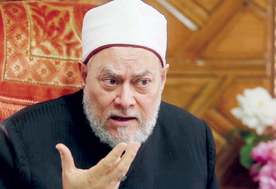 للزوجة زيارة أهلها سراً إذا منعها زوجها ظلماً