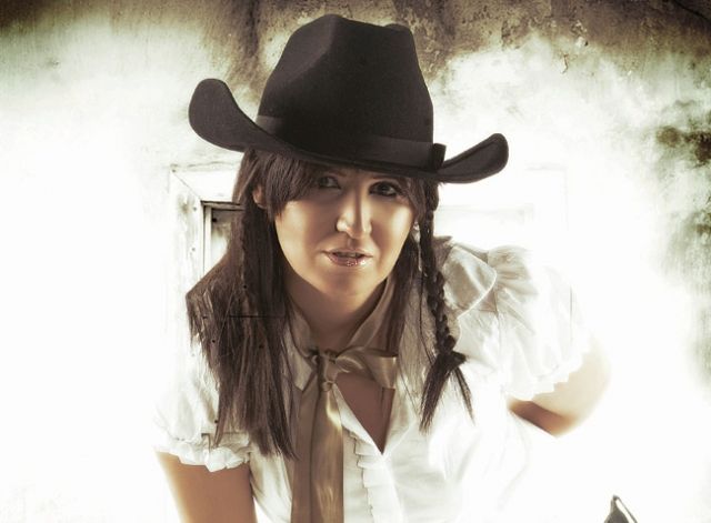 هنا شيحا: تقديم مسلسل للكبار ليس عيباً... ومنعت أبنائي من مشاهدته