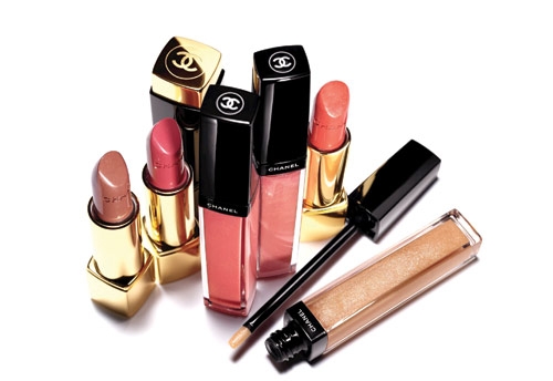 مجموعة ماكياج Rouge Allure Moiré من Chanel