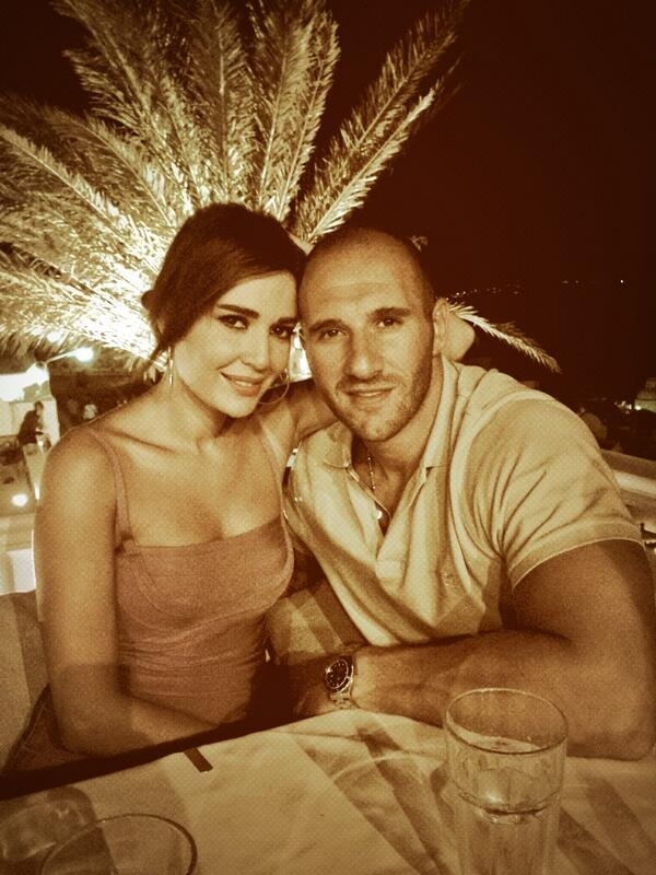 سيرين عبد النور في اليونان مجدداً