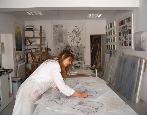 'قصر الامارات' يستضيف معرضاً للفنانة الايطالية دانييلا كارليتي