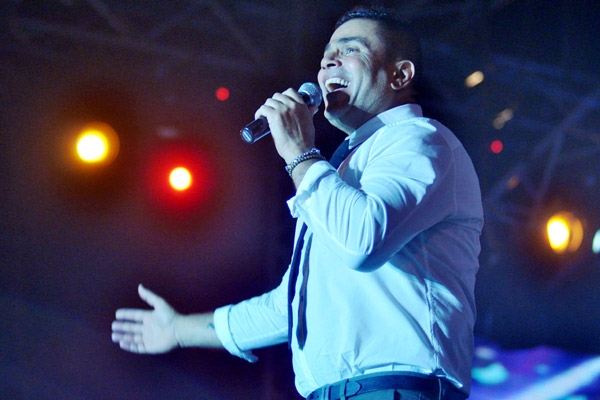 عمرو دياب في لندن من أجل 'الليلة'