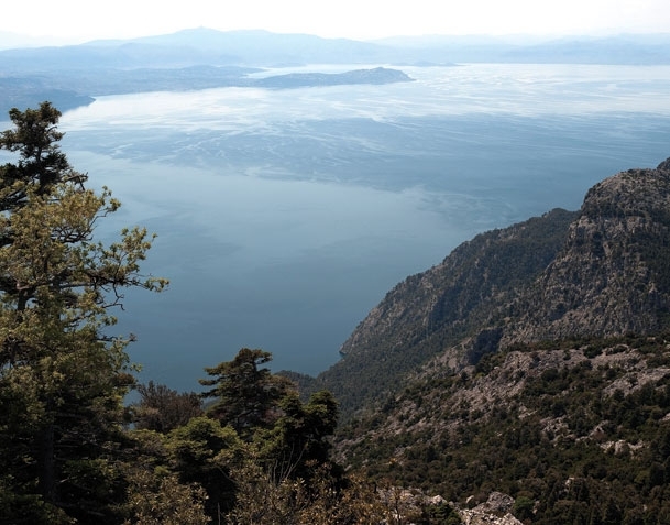 جزيرة أيفيا في اليونان