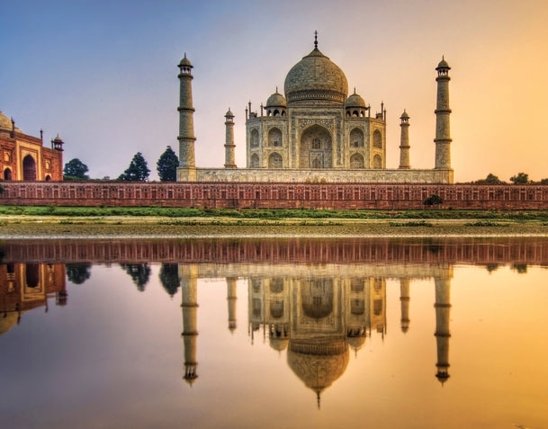 أغرا الهند والإمبراطور الزوج العاشق 