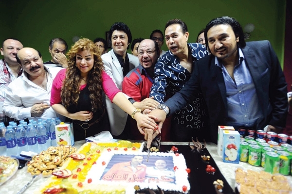 حكيم يحتفل بالبرنامج