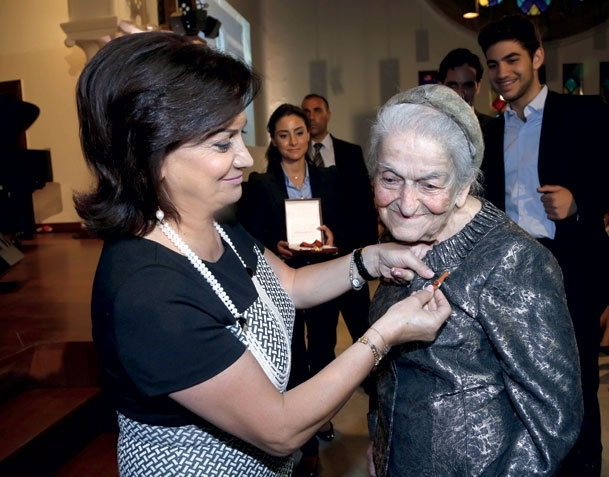 وفاء سليمان وانيسة روضة نجار