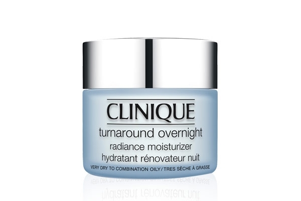 مرطب ليلي معزز للإشراق 