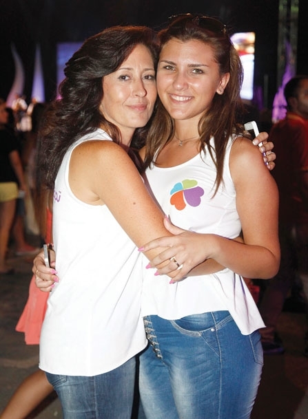 لينا وبولا زغبي