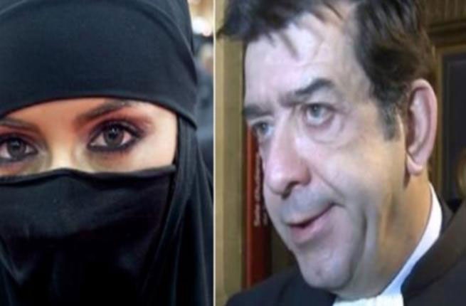 بالتفاصيل- أستاذ فرنسي رفض حضور طالبة محجبة في فصله فتعرى أمامها ليجبرها على الخروج!