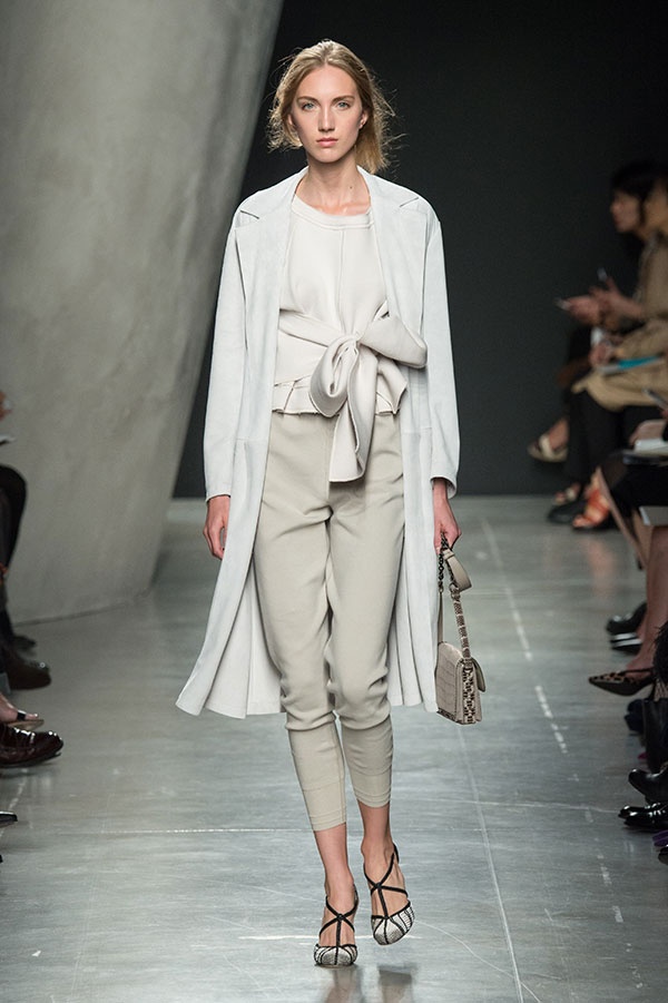 عرض Bottega Veneta لربيع وصيف 2015