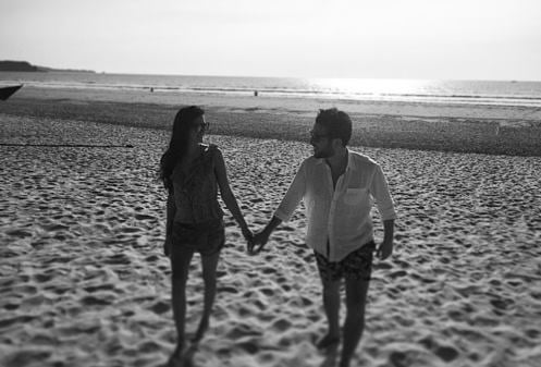 أوزجيفيت يعلن ارتباطه بفهرية ويثير غضب حبيبته السابقة