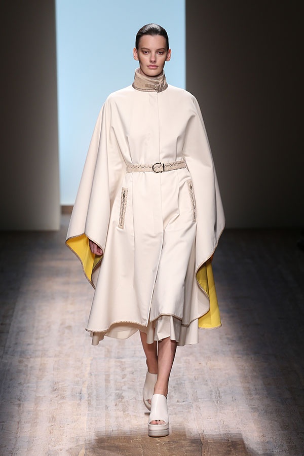 عرض Salvatore Ferragamo لربيع وصيف 2015