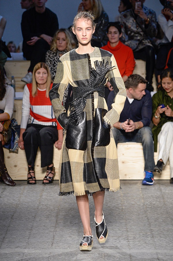 عرض Sportmax لربيع وصيف 2015