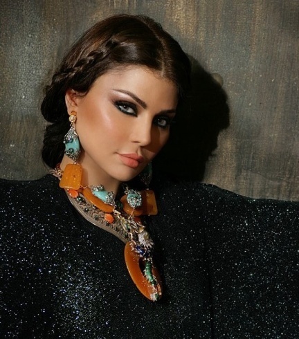هيفاء وهبي تضم ثلاث أغنيات مصرية وتتعاون مهع موزع أميركي