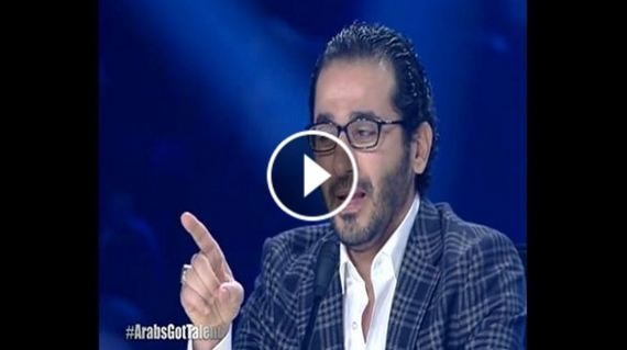 بالفيديو - في أول ظهور له بعد شفائه من السرطان، أحمد حلمي يبكي بحرقة ويُبكي الجميع