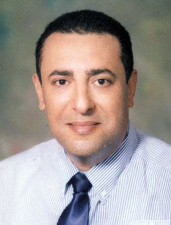 الدكتور وائل أبو هندي