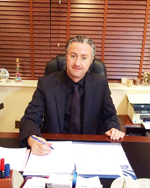  الدكتور فايز عبد الباقي