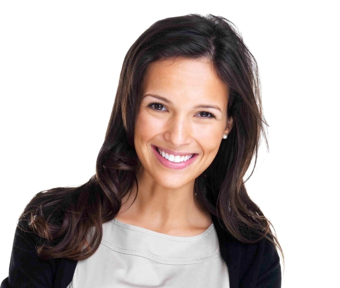 عادات يومية تمارسينها تجعل صدرك مترهلاً، إحذريها!