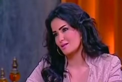 بالفيديو- مشادات لفظية بين سما المصري ومحامية على الهواء: