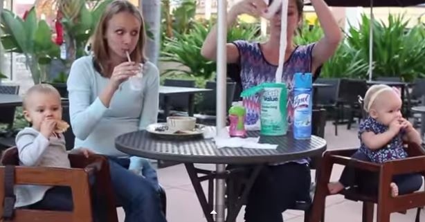 بالفيديو- هستيريا من نوع آخر