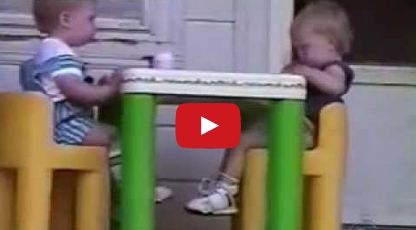 بالفيديو- أطرف المواقف التي يمكن أن تشاهدوها! ما رأيكم؟