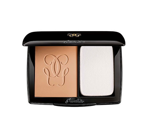 الجيل الجديد من كريمات الأساس المدمجة