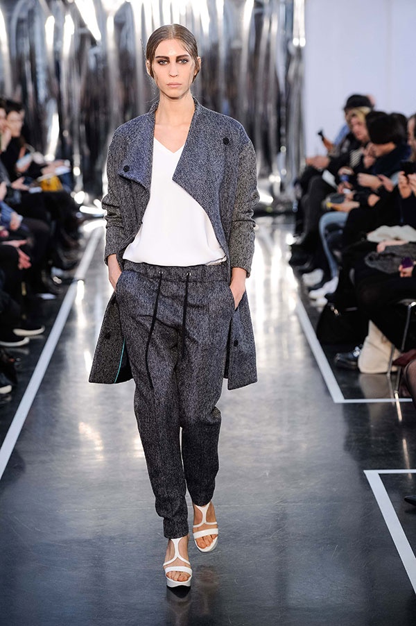 عرض Christine Phung لخريف وشتاء 2015/2016