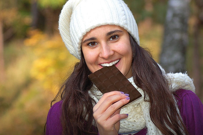 في تناول الشوكولا أكثر من اللّذة