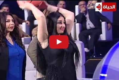 بالفيديو- صافيناز تلعب كرة السلة مع بوسي ومي سليم