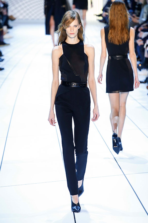 عرض Mugler لخريف وشتاء 2015/2016