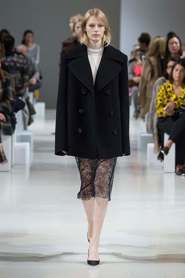 عرض Nina Ricci لخريف وشتاء 2015/2016