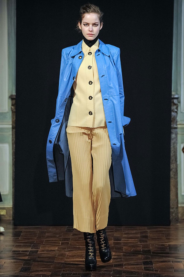 عرض Veronique Leroy لخريف وشتاء 2015/2016