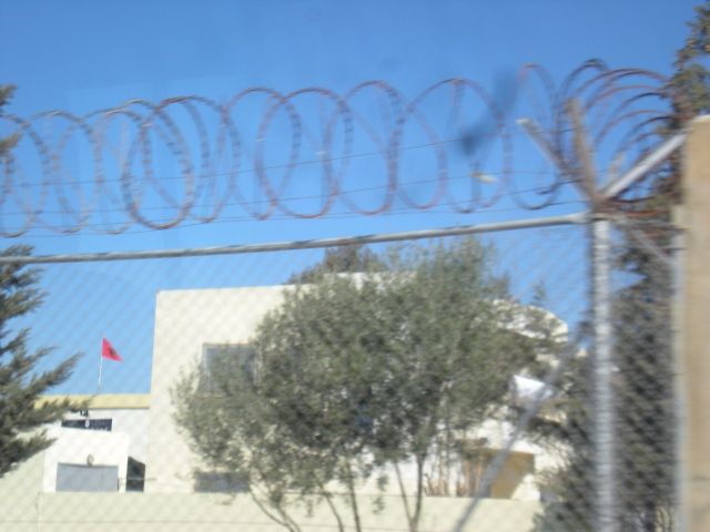 فنانو مهرجان مكناس للفيلم التلفزيوني يدخلون السجن