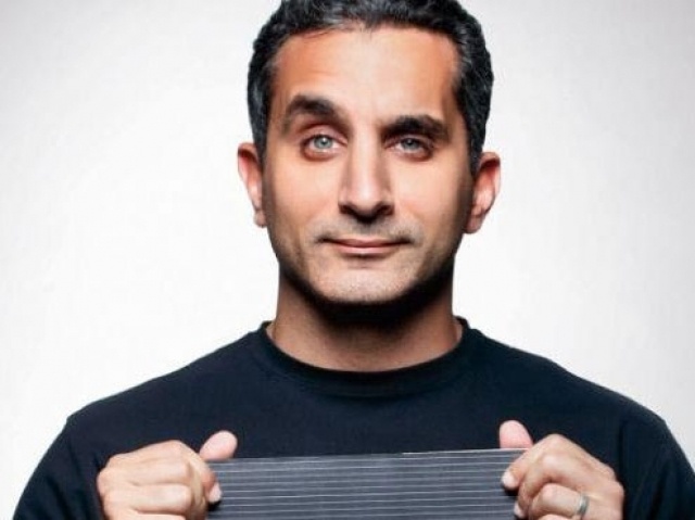 ماذا فعل باسم يوسف بعد تغريمه  ب322 مليون جنيه