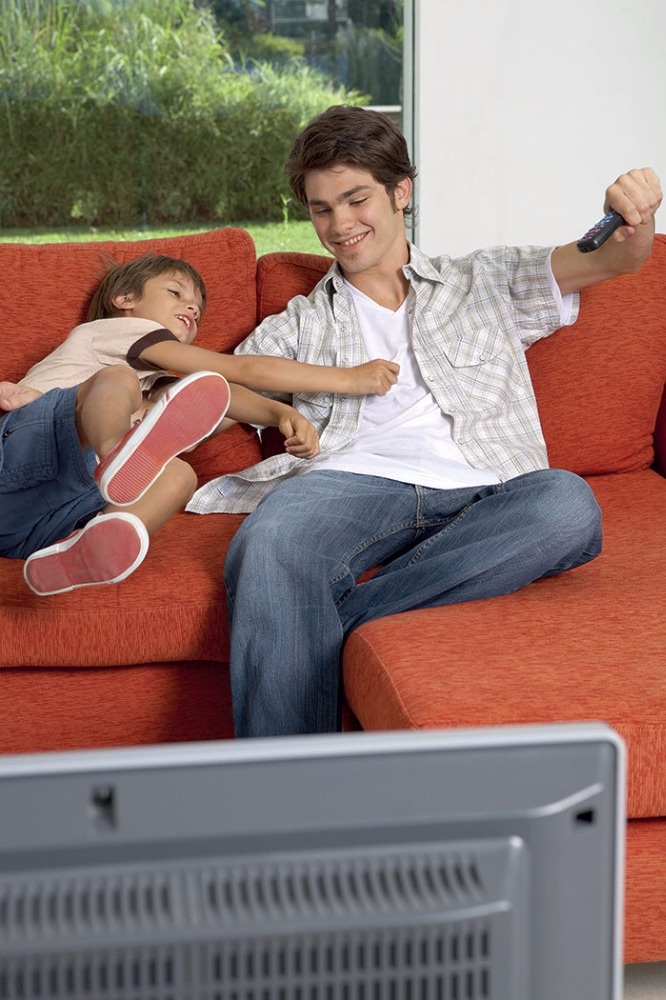 عندما يتحكّم المراهق البكر في أشقائه الأصغر