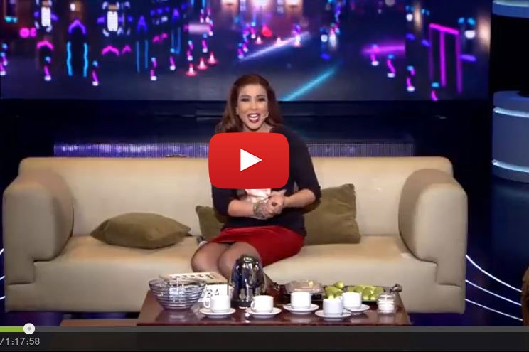 بالفيديو- أروى تقلّد أصالة وتقول إنها قد تنام على الضيوف أثناء تقديم البرنامج