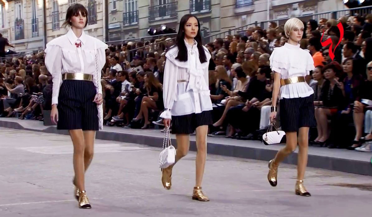 ع الموضة - حذاء سيرافقك هذا الموسم... ما لونه