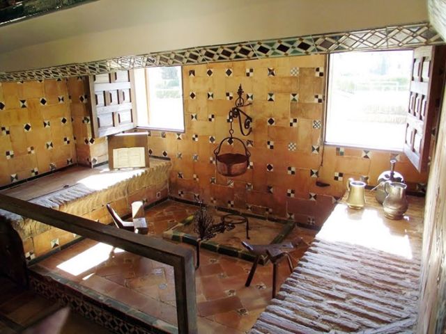 هنا عاش الرسام El Greco