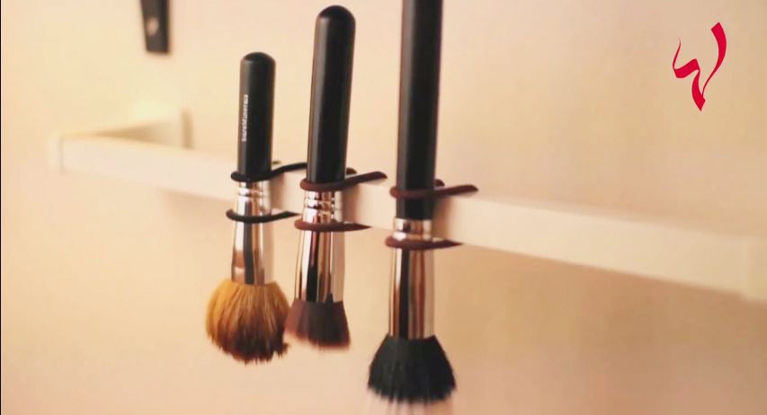 إسألي ماغي - لماذا تنظيف فراشي التجميل ضروري؟