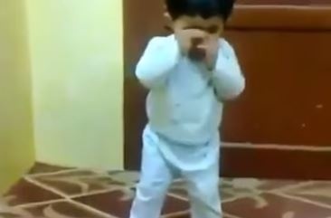 هذا الفيديو غزا فايسبوك اليوم... ما قصة الحيط؟